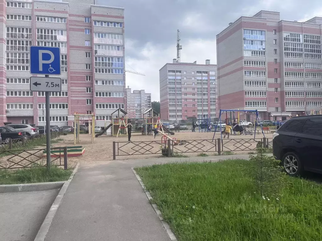 2-к кв. Вологодская область, Череповец просп. Шекснинский, 38 (40.0 м) - Фото 1
