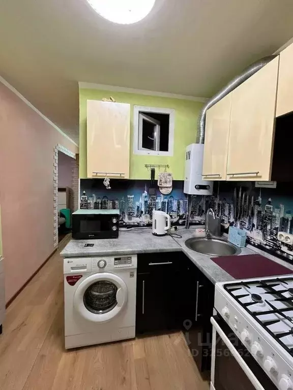 3-к кв. Санкт-Петербург ул. Орджоникидзе, 15 (55.0 м) - Фото 1