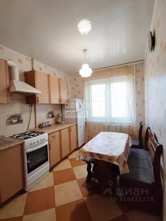 2-к кв. Астраханская область, Астрахань ул. Космонавтов, 1 (56.0 м) - Фото 1