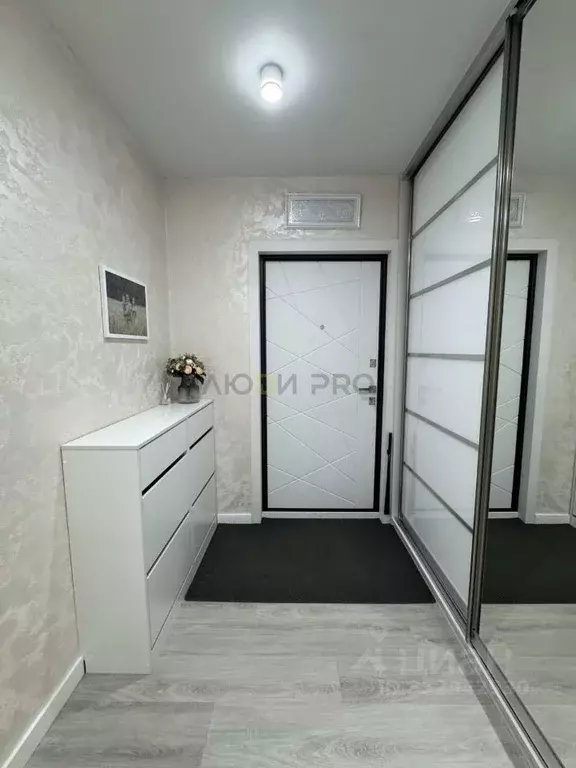 2-к кв. Татарстан, Набережные Челны ул. Авангардная, 43 (58.1 м) - Фото 2