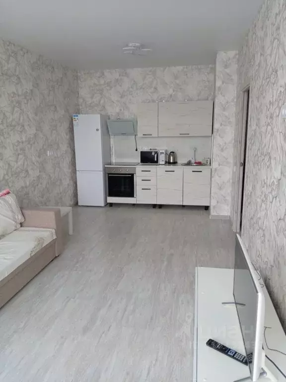 3-к кв. Свердловская область, Екатеринбург ул. Павлодарская, 5 (60.0 ... - Фото 0
