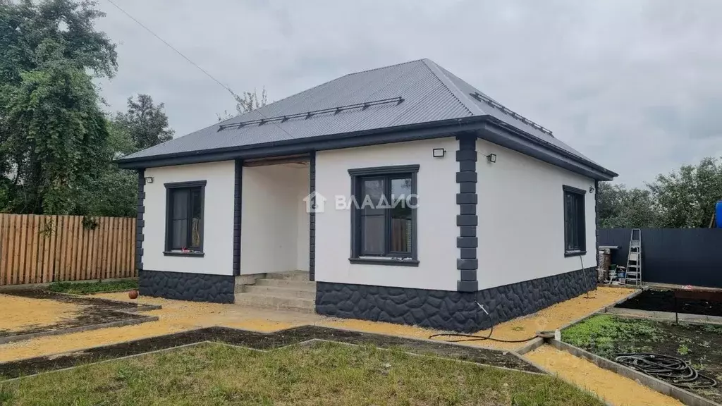 Дом в Липецкая область, Липецк Металлург-2 СНТ, 19-я линия (81 м) - Фото 1