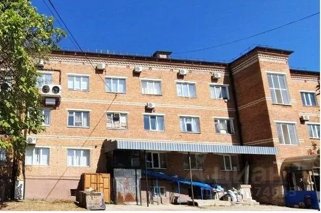 Помещение свободного назначения в Краснодарский край, Курганинск ул. ... - Фото 1