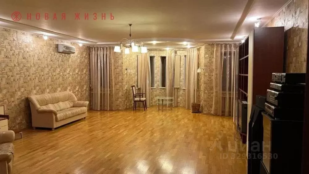 3-к кв. Самарская область, Самара Садовая ул., 156 (156.0 м) - Фото 1