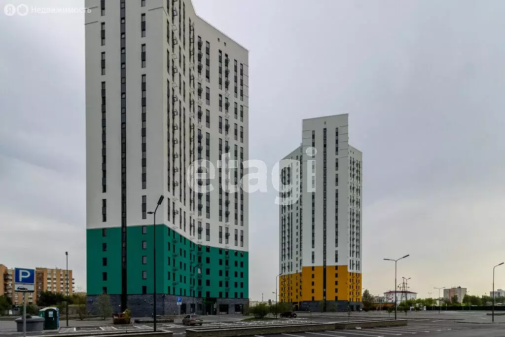 1-комнатная квартира: Тюмень, улица Республики, 204к5 (53.7 м) - Фото 1