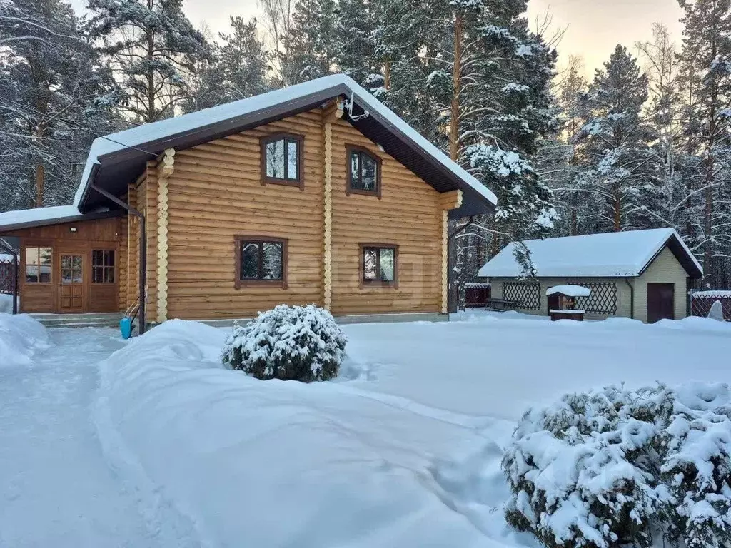 Дом в Свердловская область, Режевской муниципальный округ, пос. ... - Фото 1
