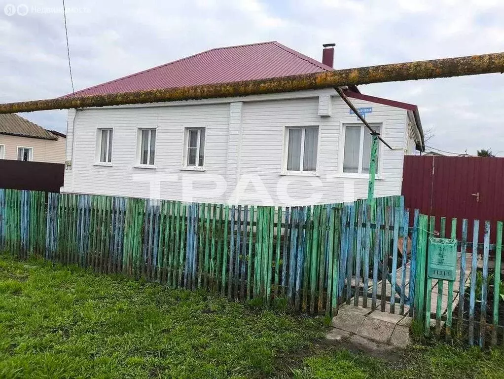 Дом в посёлок городского типа Анна, Набережная улица, 41 (57 м) - Фото 1
