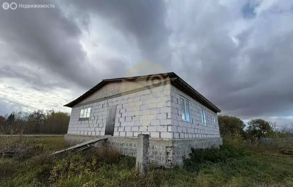 Дом в Старооскольский городской округ, село Новокладовое (130 м) - Фото 0