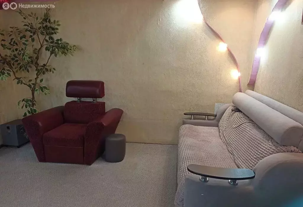 Дом в село Вольное, улица Ленина (100 м) - Фото 2