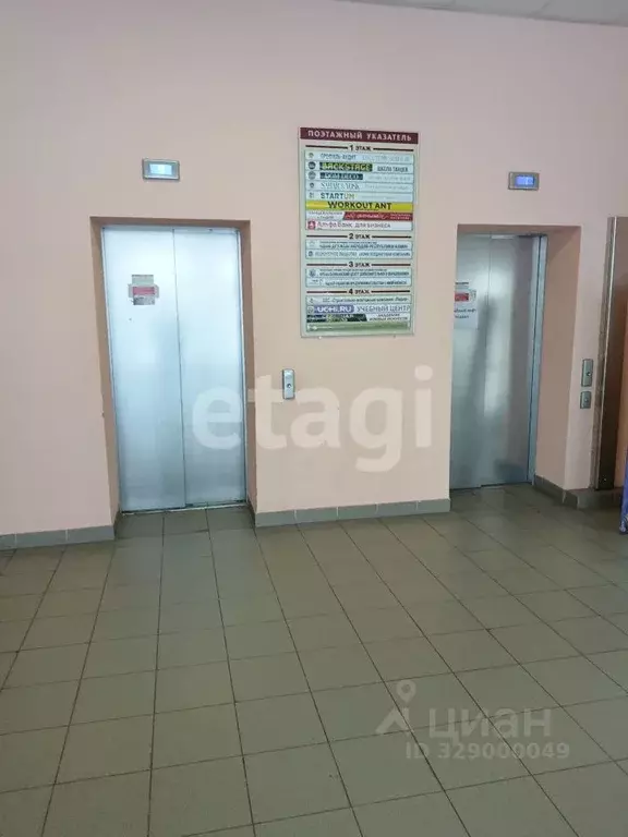 Помещение свободного назначения в Коми, Сыктывкар ул. Ленина, 74 (28 ... - Фото 2
