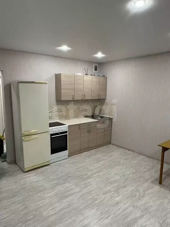 Студия Новосибирская область, Новосибирск ул. Плющихинская, 9 (33.0 м) - Фото 2