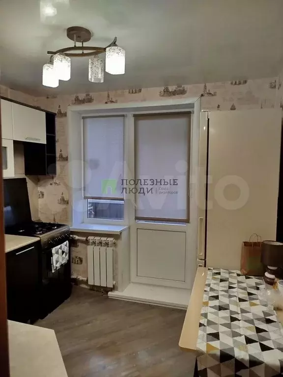 1-к. квартира, 31 м, 5/5 эт. - Фото 1