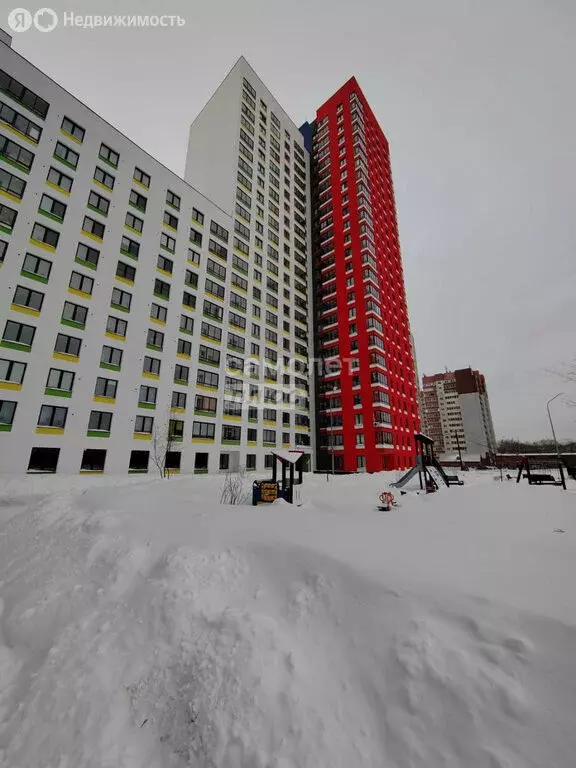 Квартира-студия: Екатеринбург, улица Софьи Перовской, 106А (27 м) - Фото 1