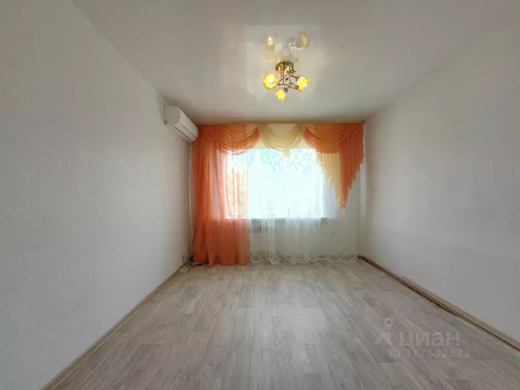 2-к кв. Приморский край, с. Анучино ул. Банивура, 26 (50.2 м) - Фото 0