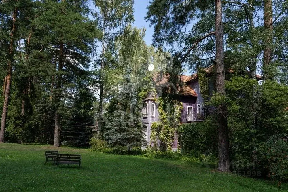 Дом в Московская область, Одинцовский городской округ, пос. Барвиха  ... - Фото 1