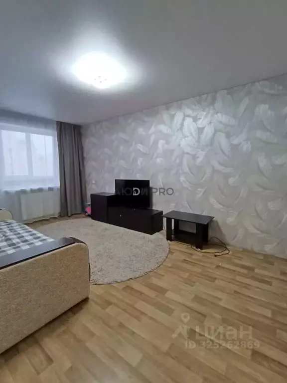 3-к кв. Башкортостан, Уфа ул. Максима Рыльского, 11 (60.0 м) - Фото 1