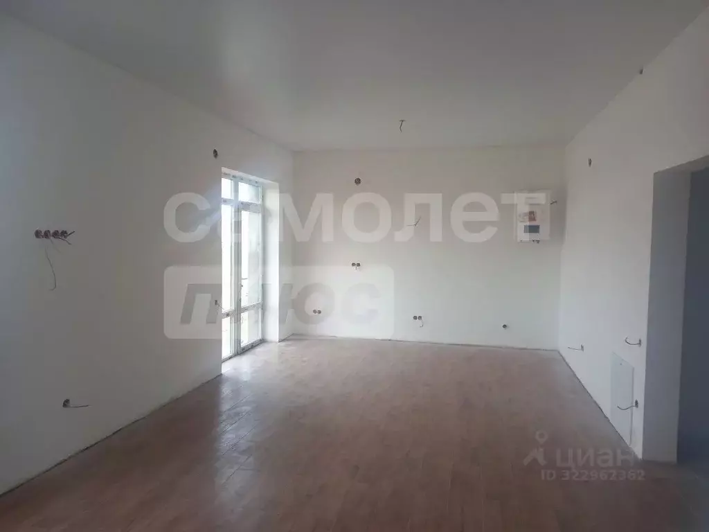 Дом в Крым, Симферопольский район, Мазанское с/пос, с. Опушки  (68 м) - Фото 1