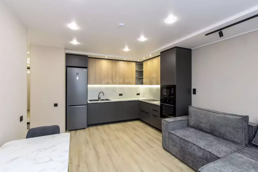 1-к кв. Тюменская область, Тюмень ул. Лесопарковая, 1к1 (38.0 м) - Фото 1