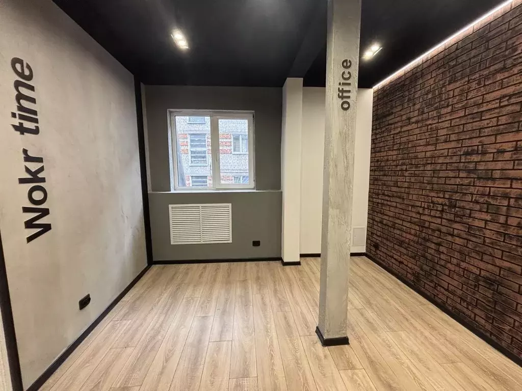 Помещение свободного назначения в Татарстан, Казань ул. Аделя Кутуя, ... - Фото 1