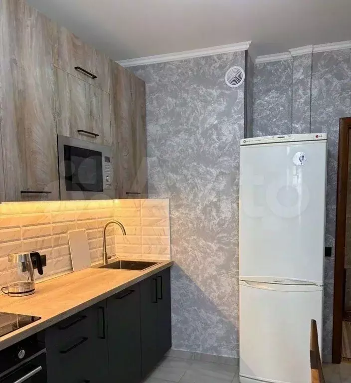 3-к. квартира, 65 м, 9/12 эт. - Фото 1