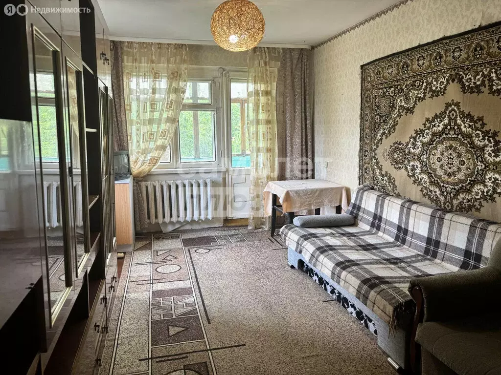 2-комнатная квартира: Уфа, улица Коммунаров, 58 (42.8 м) - Фото 0