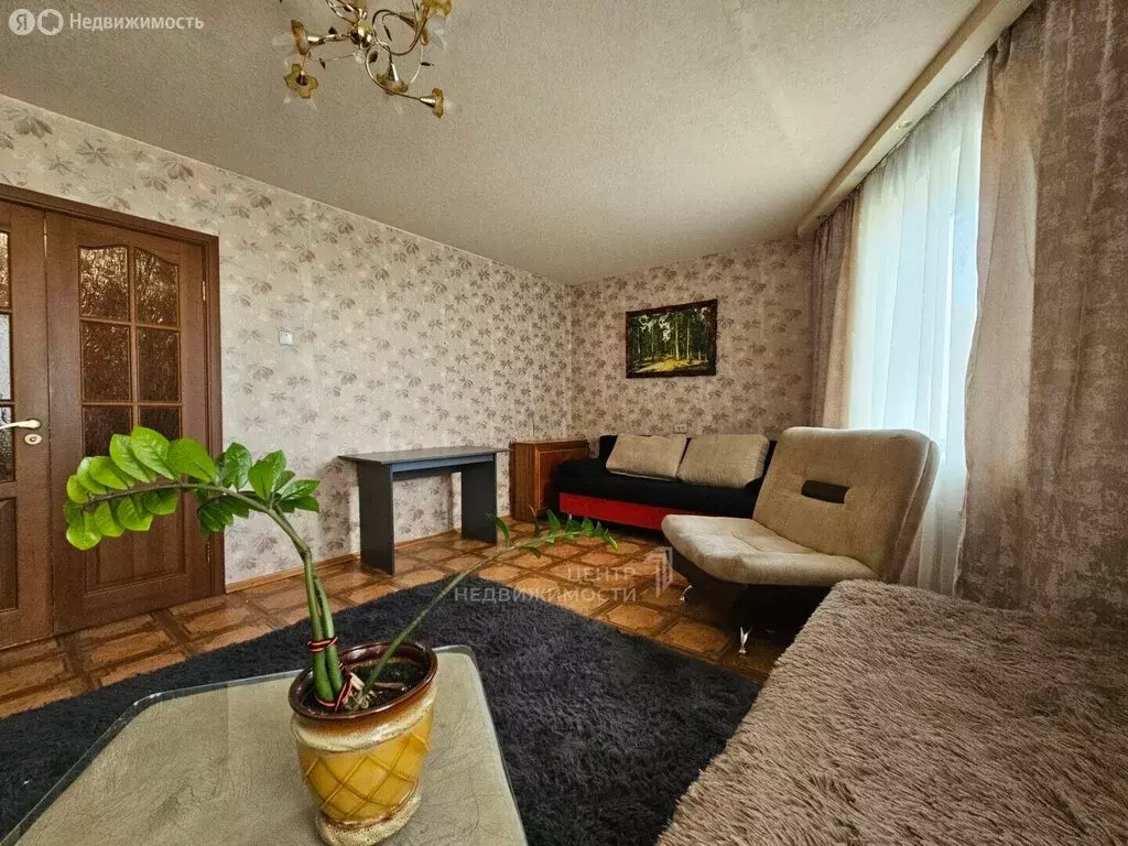 3-комнатная квартира: Казань, улица Серова, 2 (100 м) - Фото 2