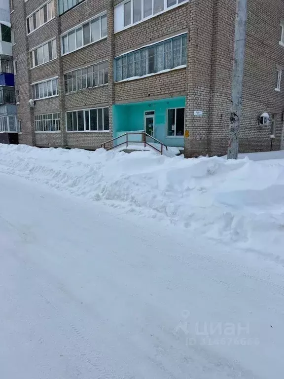 Помещение свободного назначения в Башкортостан, Туймазинский район, с. ... - Фото 0