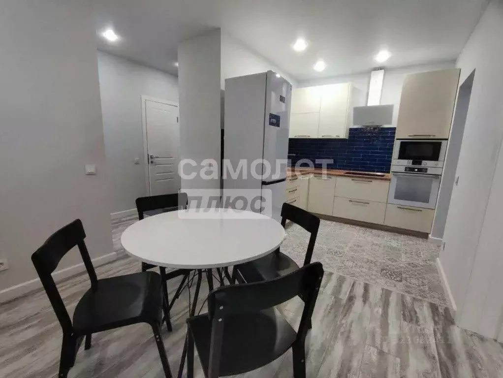 3-к кв. Свердловская область, Екатеринбург пер. Ритслянда, 11 (65.0 м) - Фото 1