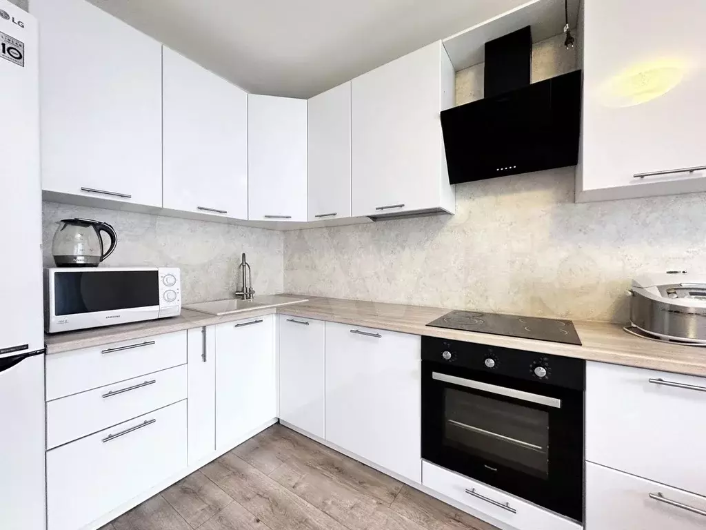 1-к. квартира, 47 м, 4/6 эт. - Фото 0
