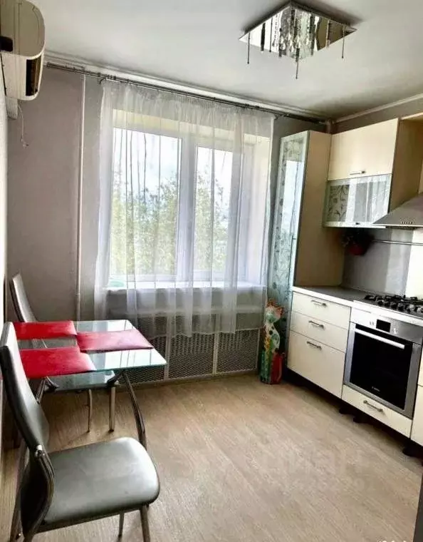 2-к кв. Самарская область, Самара Крейсерная ул., 1А (56.0 м) - Фото 1