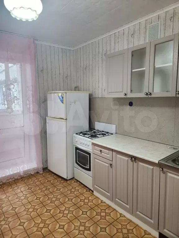 2-к. квартира, 55 м, 9/9 эт. - Фото 0
