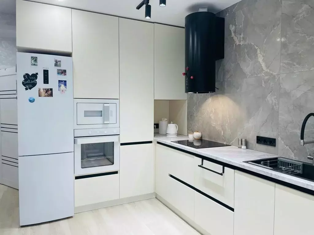 Таунхаус в Самарская область, Ставропольский район, с. Ягодное пер. ... - Фото 1