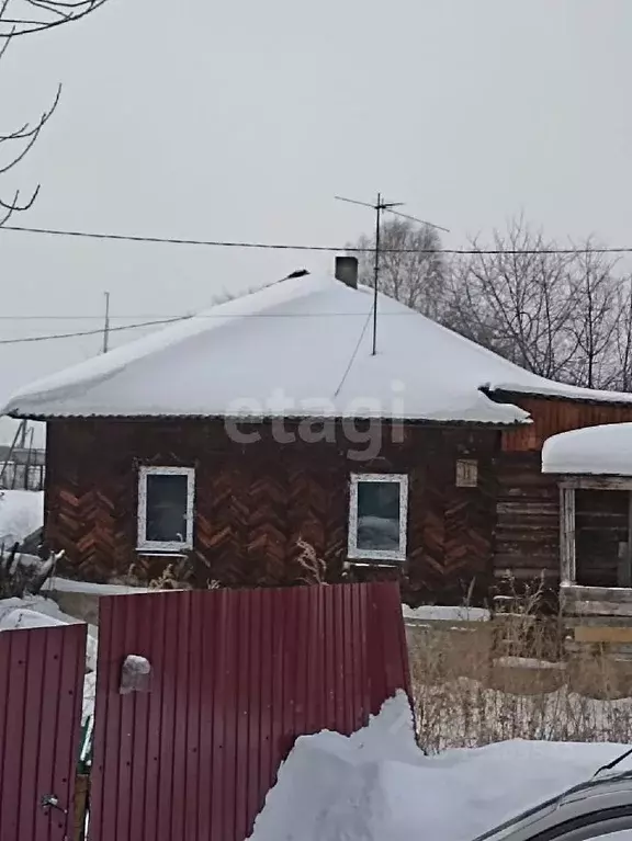 Дом в Кемеровская область, Кемерово Бобруйский пер. (60 м) - Фото 1