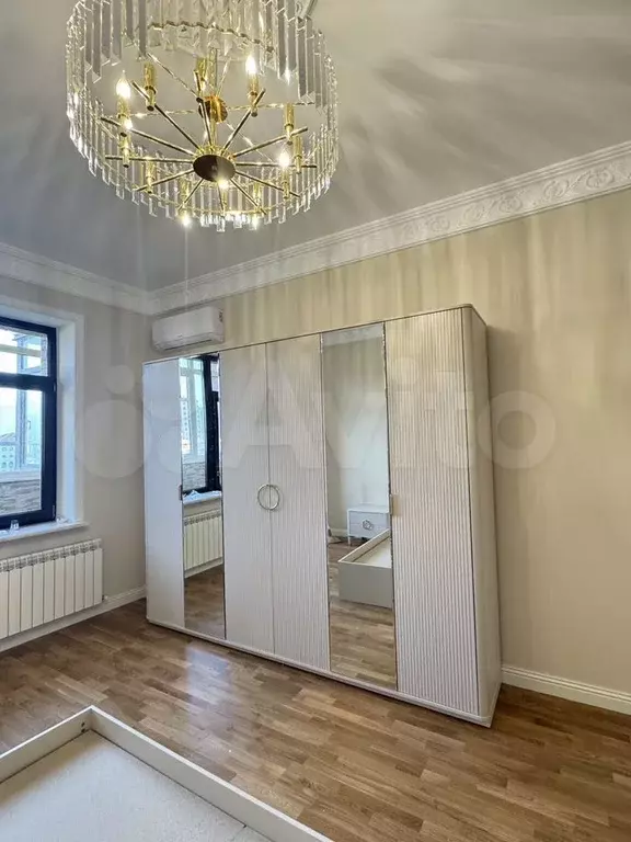 3-к. квартира, 150 м, 8/20 эт. - Фото 1