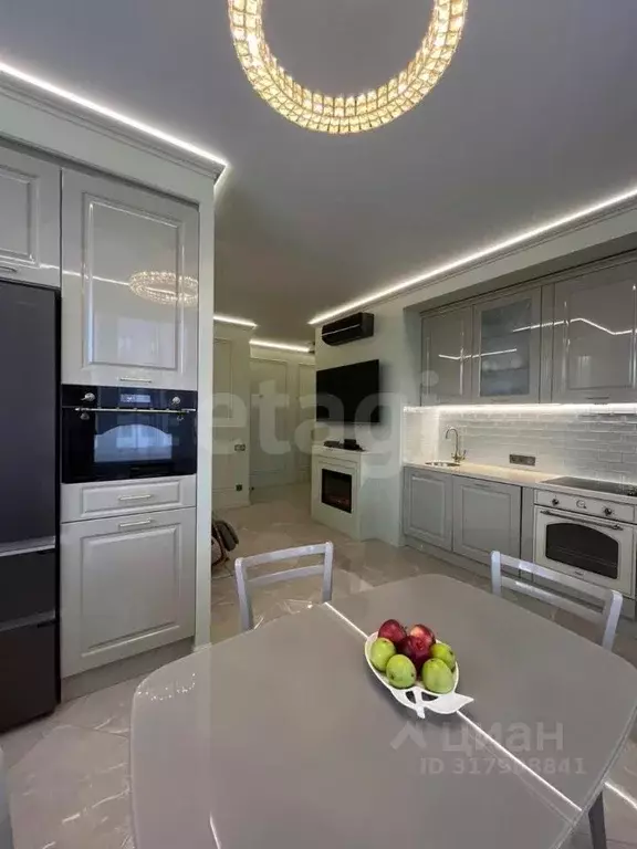 3-к кв. Москва Родниковая ул., 30к2 (64.0 м) - Фото 0