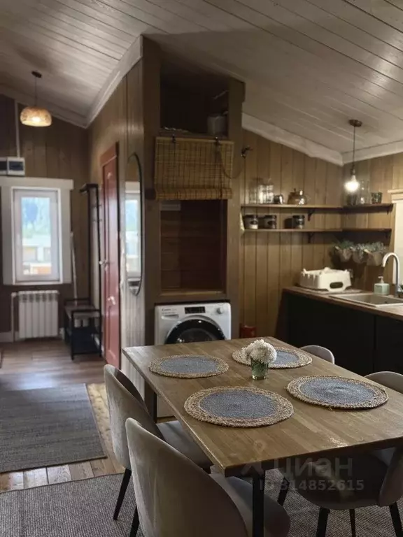 Дом в Алтай, Чемальский район, с. Турбаза Катунь  (81 м) - Фото 1