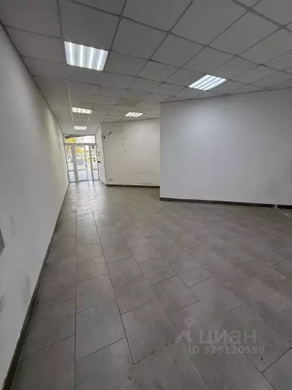 Помещение свободного назначения в Крым, Симферополь ул. Линейная, 2 ... - Фото 1