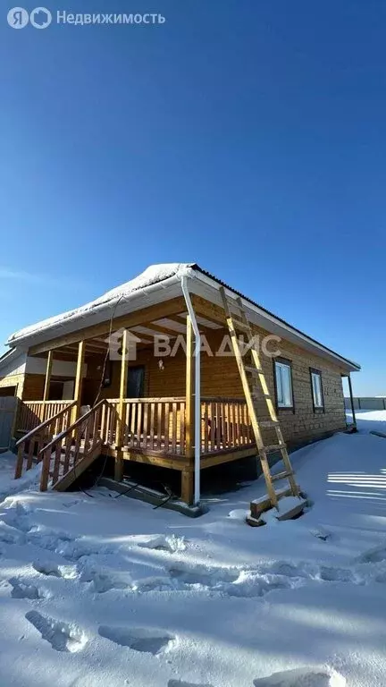 Дом в село Нижний Саянтуй, ДНТ Багульник, 3-й квартал (198 м) - Фото 1
