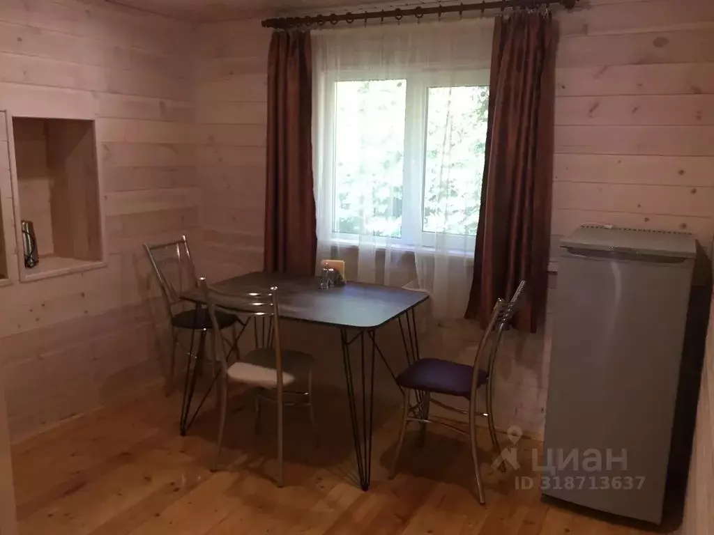 Комната Карачаево-Черкесия, Урупский район, пос. Рожкао ул. ... - Фото 1