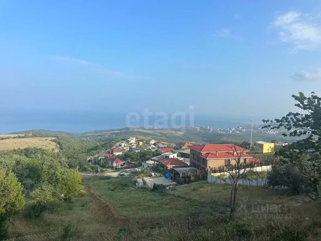 Участок в Крым, Алушта муниципальный округ, с. Лучистое  (6.0 сот.) - Фото 1