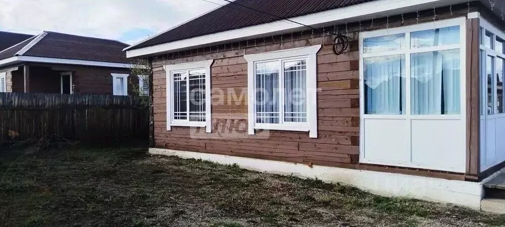 Дом в Иркутская область, Иркутский муниципальный округ, с. Хомутово ... - Фото 1