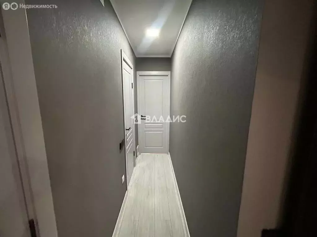 3-комнатная квартира: Улан-Удэ, улица Антонова, 2 (65 м) - Фото 2
