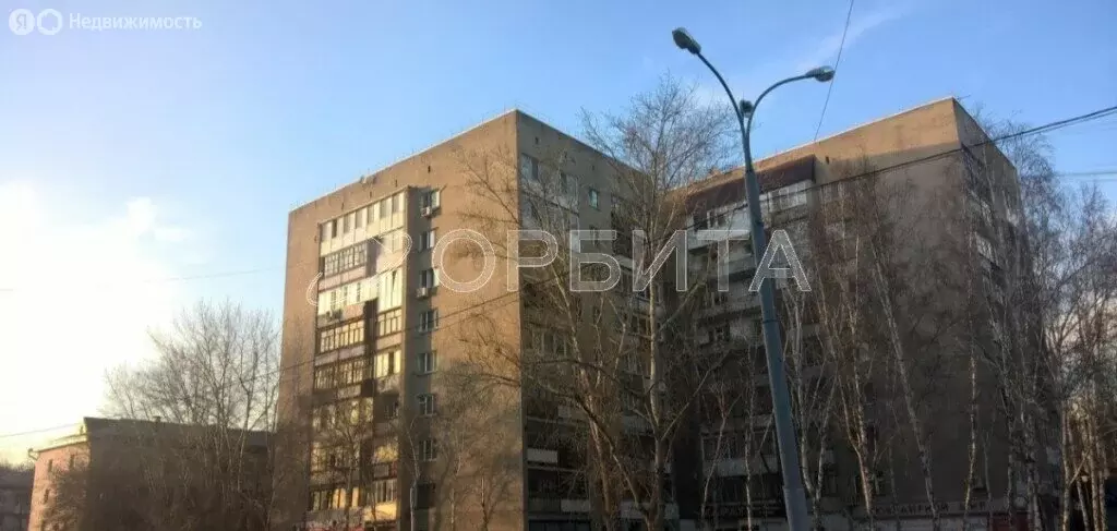 4-комнатная квартира: Тюмень, улица Ленина, 81 (75.7 м) - Фото 1