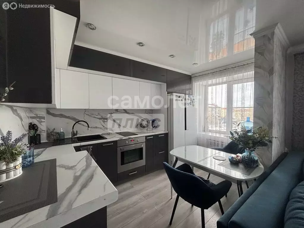 2-комнатная квартира: Ишим, улица Свердлова, 41 (49 м) - Фото 2