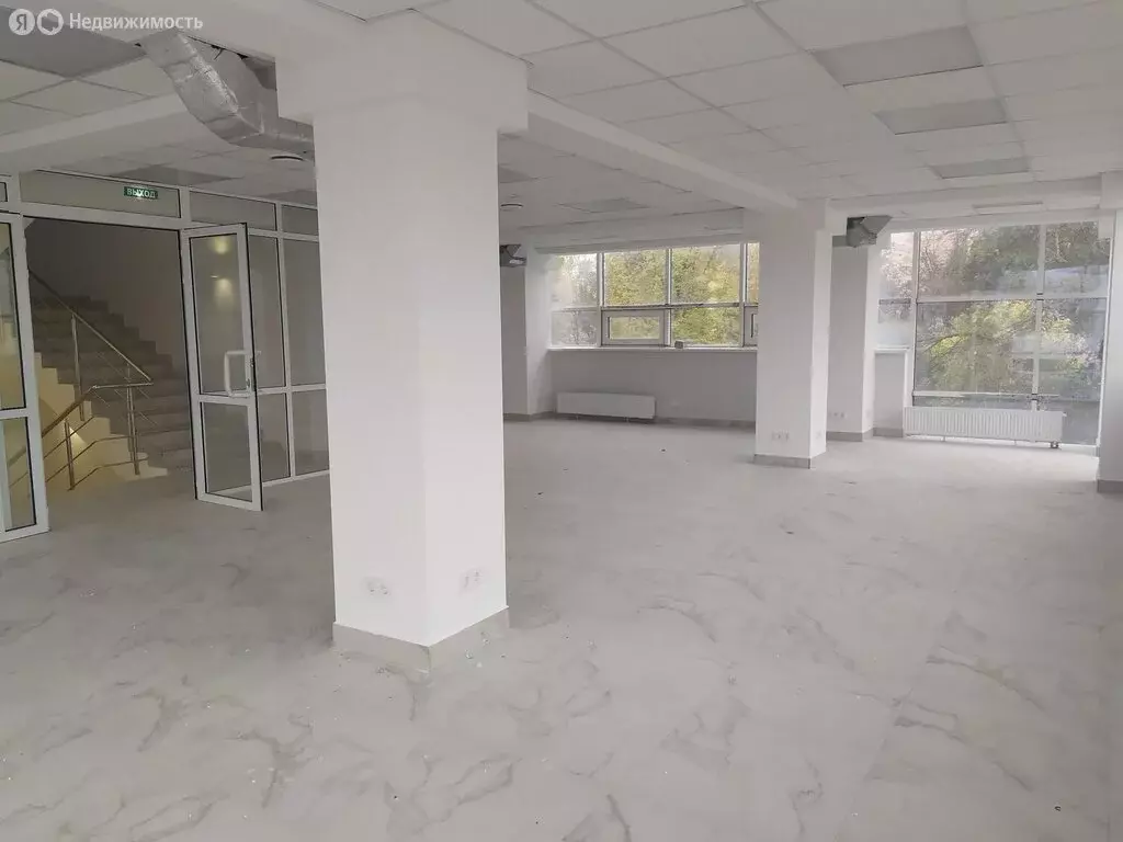 Торговая площадь (434.5 м) - Фото 1