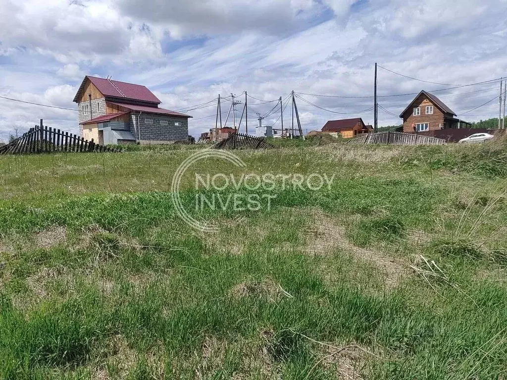 Участок в Красноярский край, Емельяновский район, с. Шуваево ул. ... - Фото 0