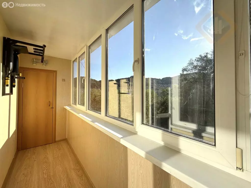 2-комнатная квартира: Находка, Нахимовская улица, 16Б (52 м) - Фото 1