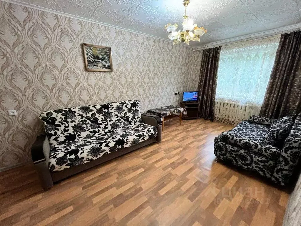 1-к кв. Пермский край, Лысьва просп. Победы, 111 (30.0 м) - Фото 0