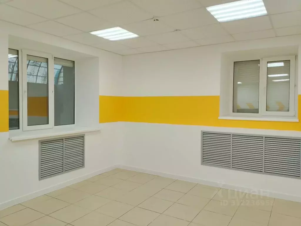 Помещение свободного назначения в Воронежская область, Воронеж ул. ... - Фото 0