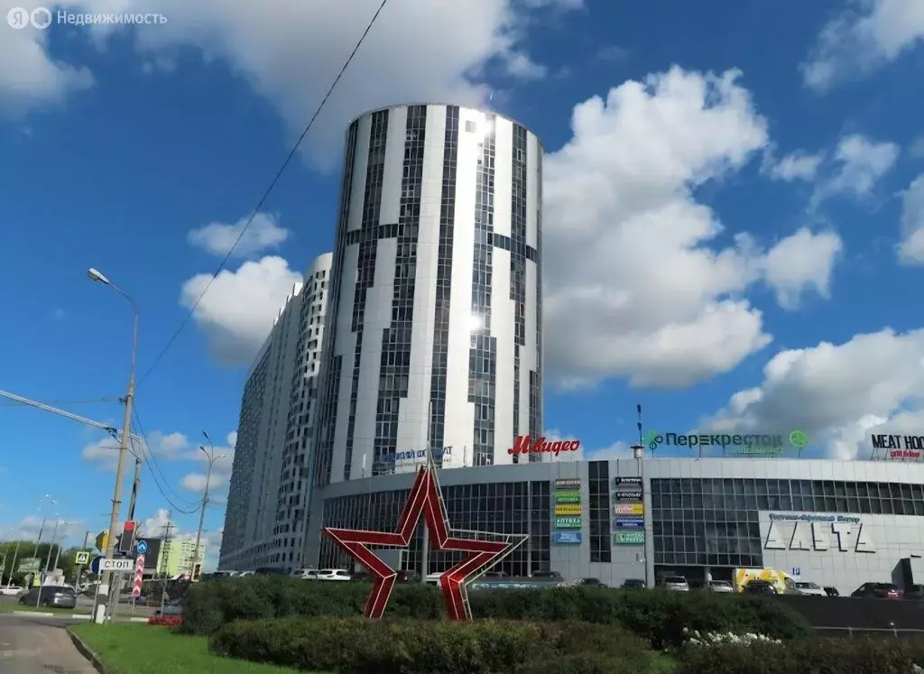 Офис (300 м) - Фото 1